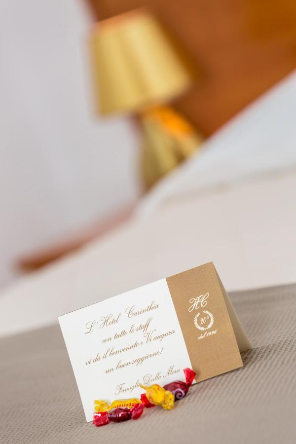 Camera Matrimoniale/Doppia con Letti Singoli con Letto Supplementare